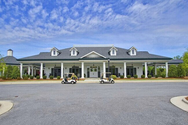 Building Photo - 401 Ivy Arbor Way