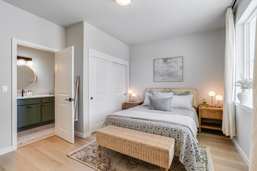 Building Photo - 16909 SW 132nd Ter