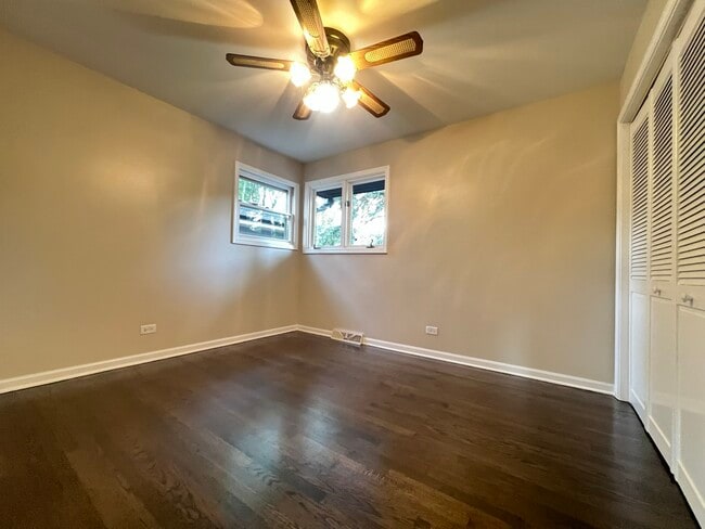 Building Photo - 16260 W Arlington Dr