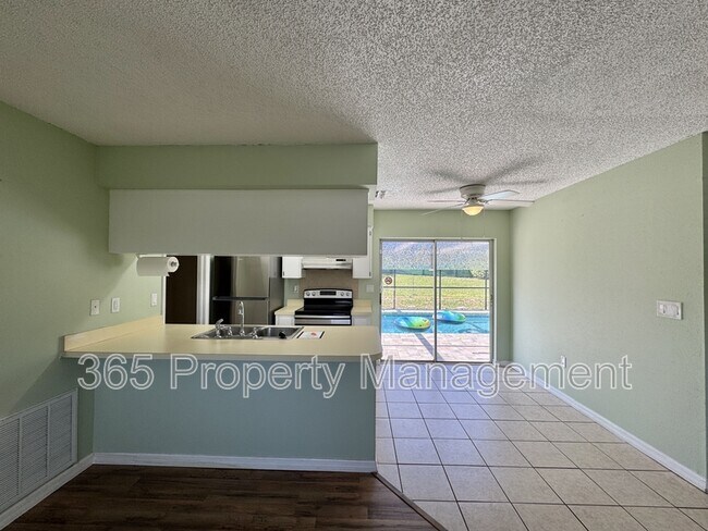 Building Photo - 12484 Curry Dr