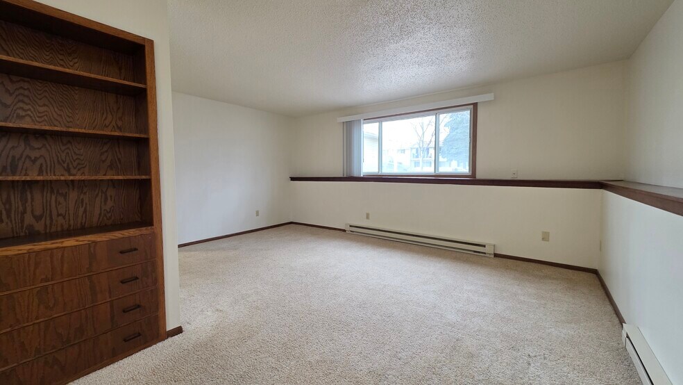 Building Photo - 3301 2nd St N