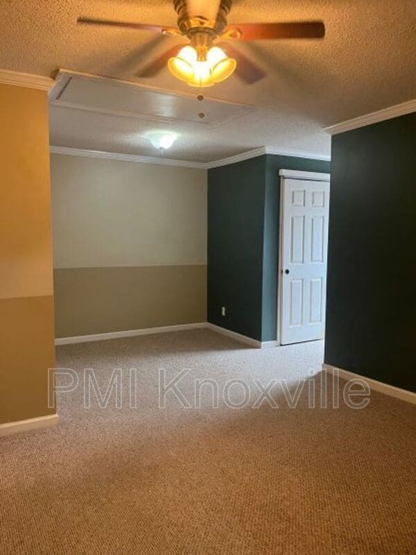 Building Photo - 4427 Townhouse Way