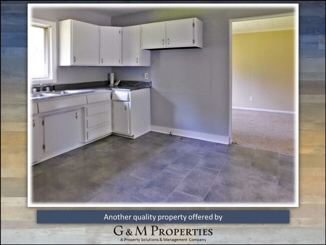 Building Photo - Single-Family Rental: Rush-Henrietta Schools