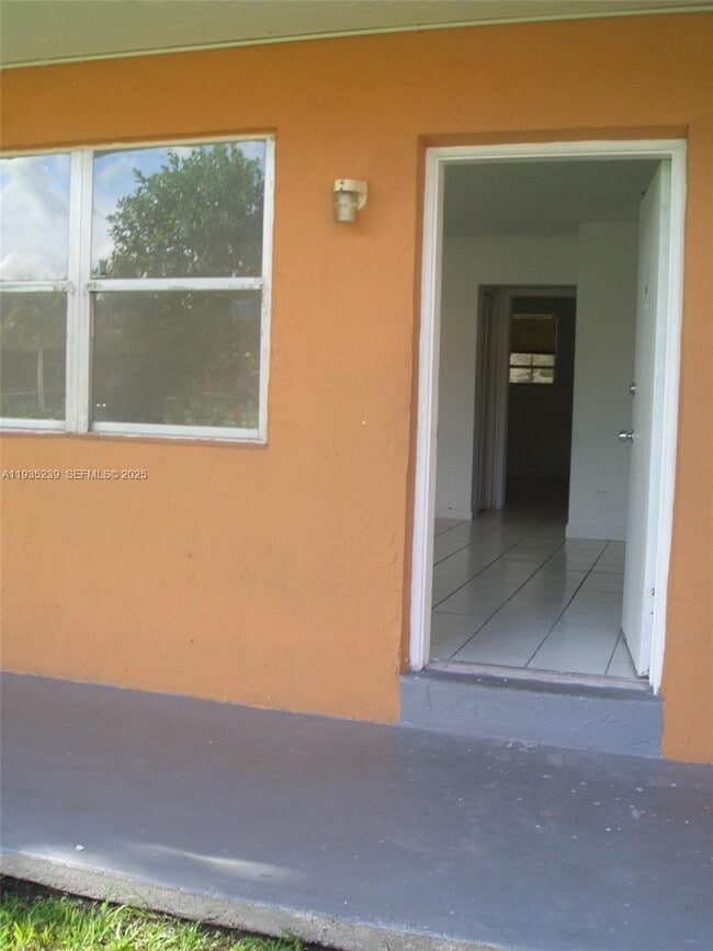 Building Photo - 9760 SW 184th St