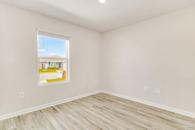 Building Photo - 6323 June Bug Dr