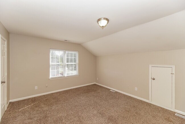 Building Photo - 6926 Sweetfield Dr