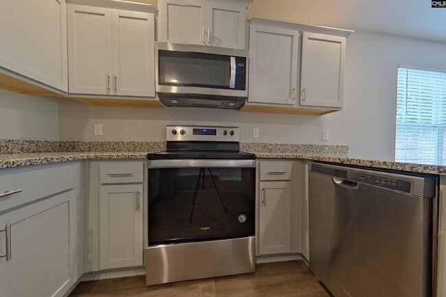 Building Photo - 122 Denali Cir