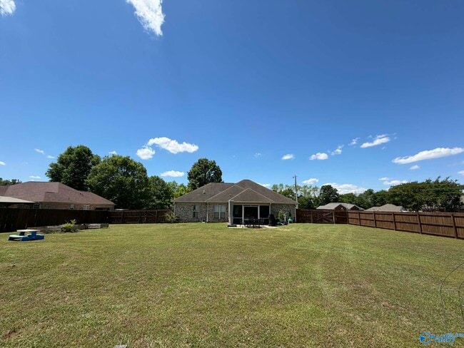 Building Photo - 100 Louise Taylor Cir