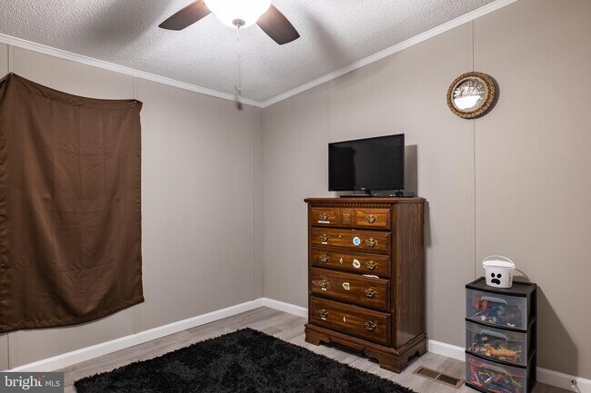 Building Photo - 6721 Timberbrook Ln