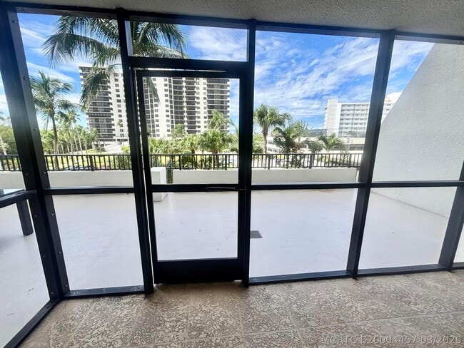 Building Photo - 3400 S Ocean Blvd