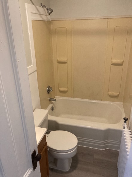 Building Photo - 23 Park Pl