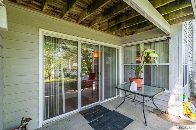 Building Photo - 207 Arlin Rd