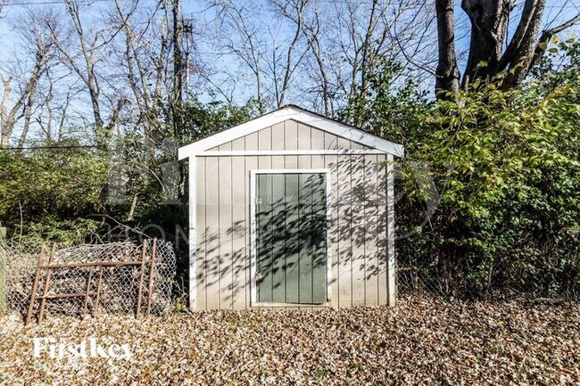 Building Photo - 6117 Epperson Dr