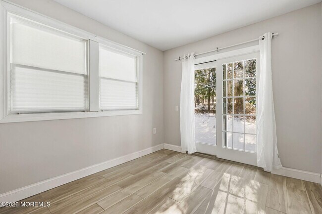 Building Photo - 28 Milford Ave