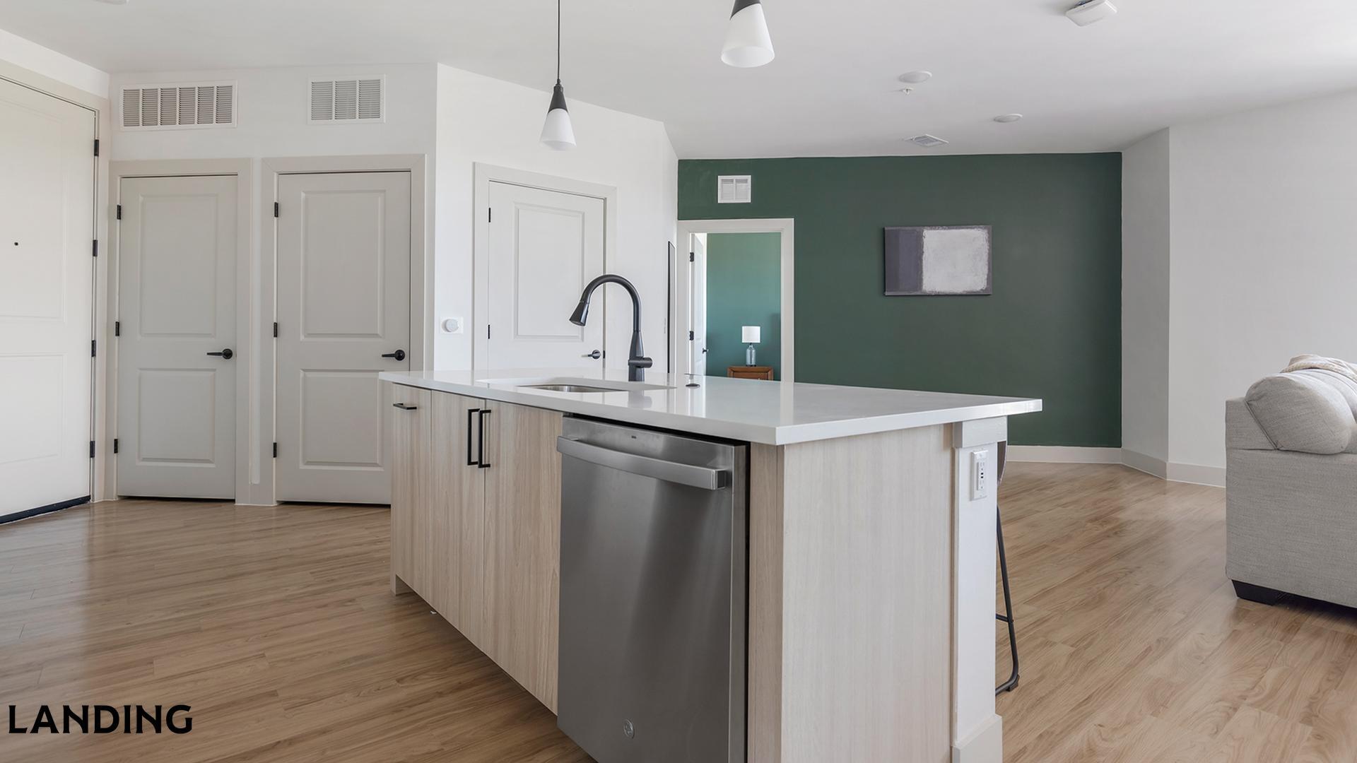 Building Photo - 18111 La Cantera Terrace