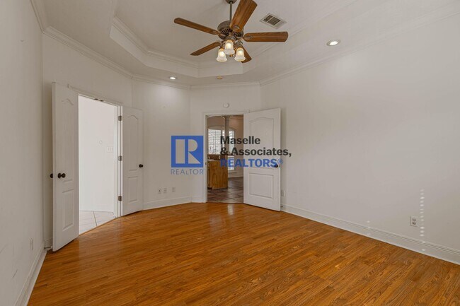 Building Photo - 3 Bed/2 Bath Home in Brandon