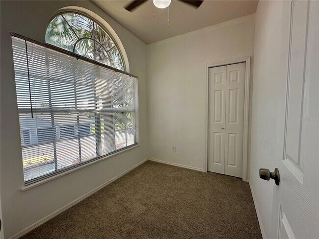 Building Photo - 1612 Columbia Arms Cir