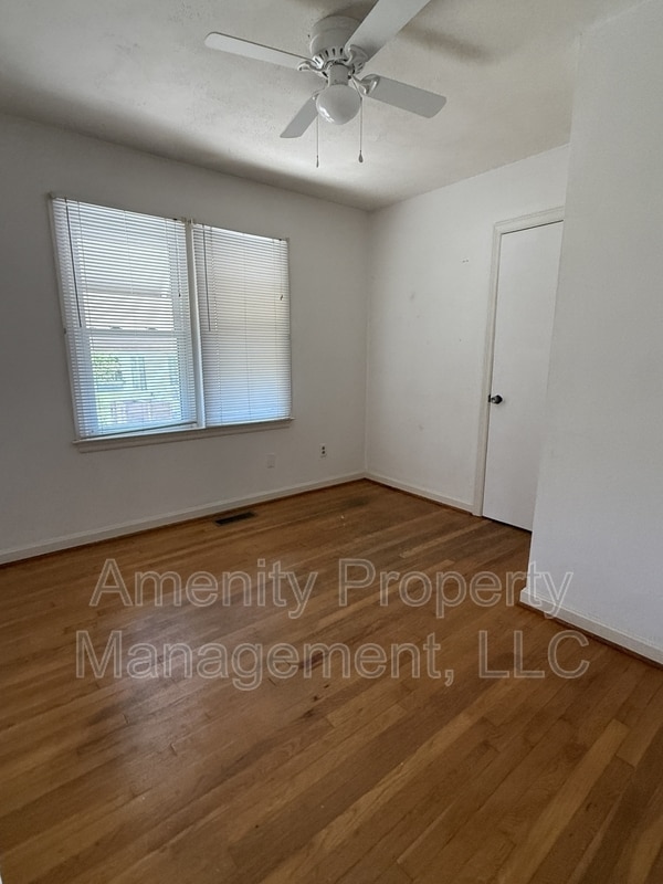 Building Photo - 21 Mansford Dr