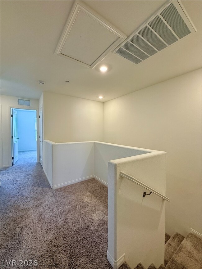 Building Photo - 3432 Covilha Ln