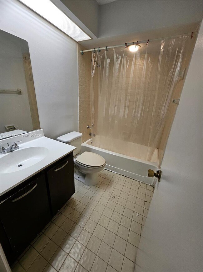 Building Photo - 2511 NW 56th Ave