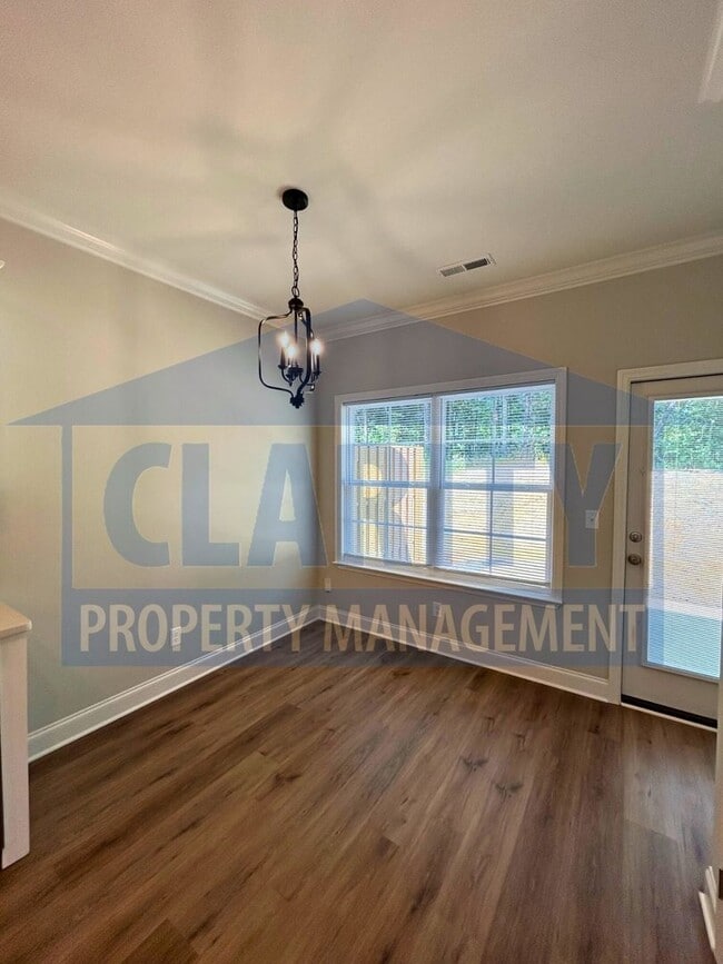 Building Photo - Newly constructed single level townhome!