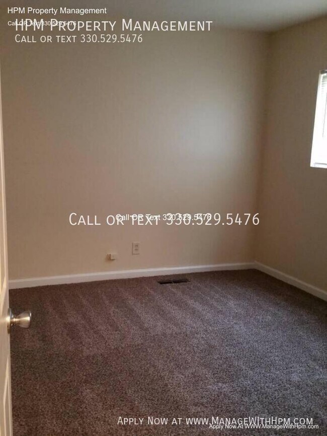 Building Photo - 2365 Newton St