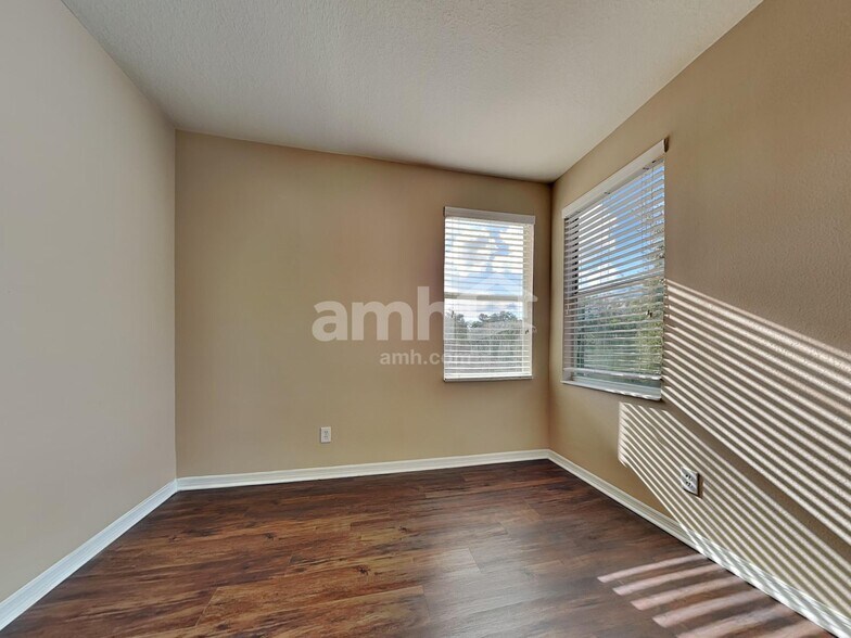 Building Photo - 1307 Gentilly Ln