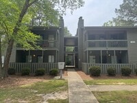 Building Photo - 1885 Tryon Dr