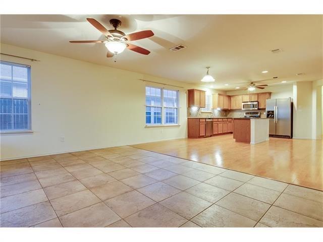 Building Photo - 7020 Dove Tail Dr