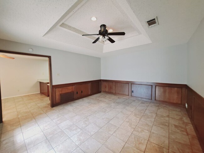 Building Photo - Amazing 3/2/2 in Bent Tree West Available ...