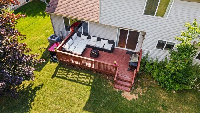 Building Photo - 4141 Crystal Creek Dr