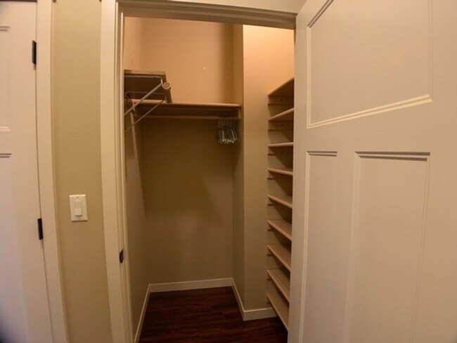 Building Photo - 45 Central Unit - 2 Bedrooms, 2 baths, 988 Sq. Ft.