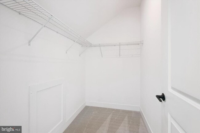 Building Photo - 10113 Dalmatian St
