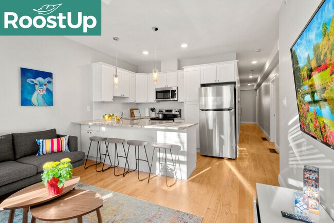 Building Photo - Furnished Bedroom with Private Bath in East Boston