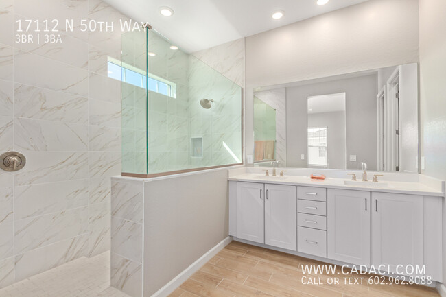 Building Photo - 17112 N 50th Way