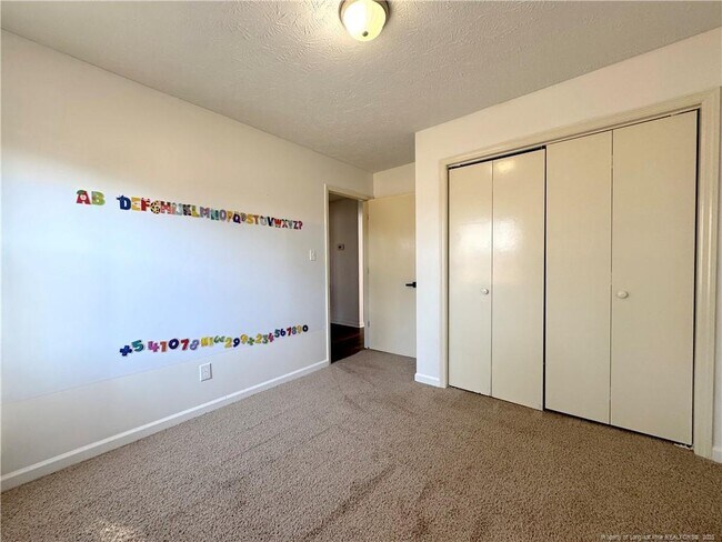 Building Photo - 311 Broomfield Ct