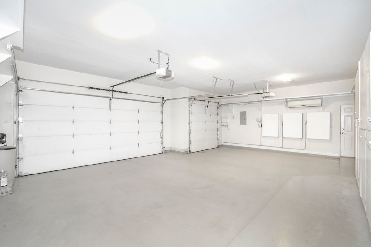 Building Photo - 6489 Calle Placido Dr