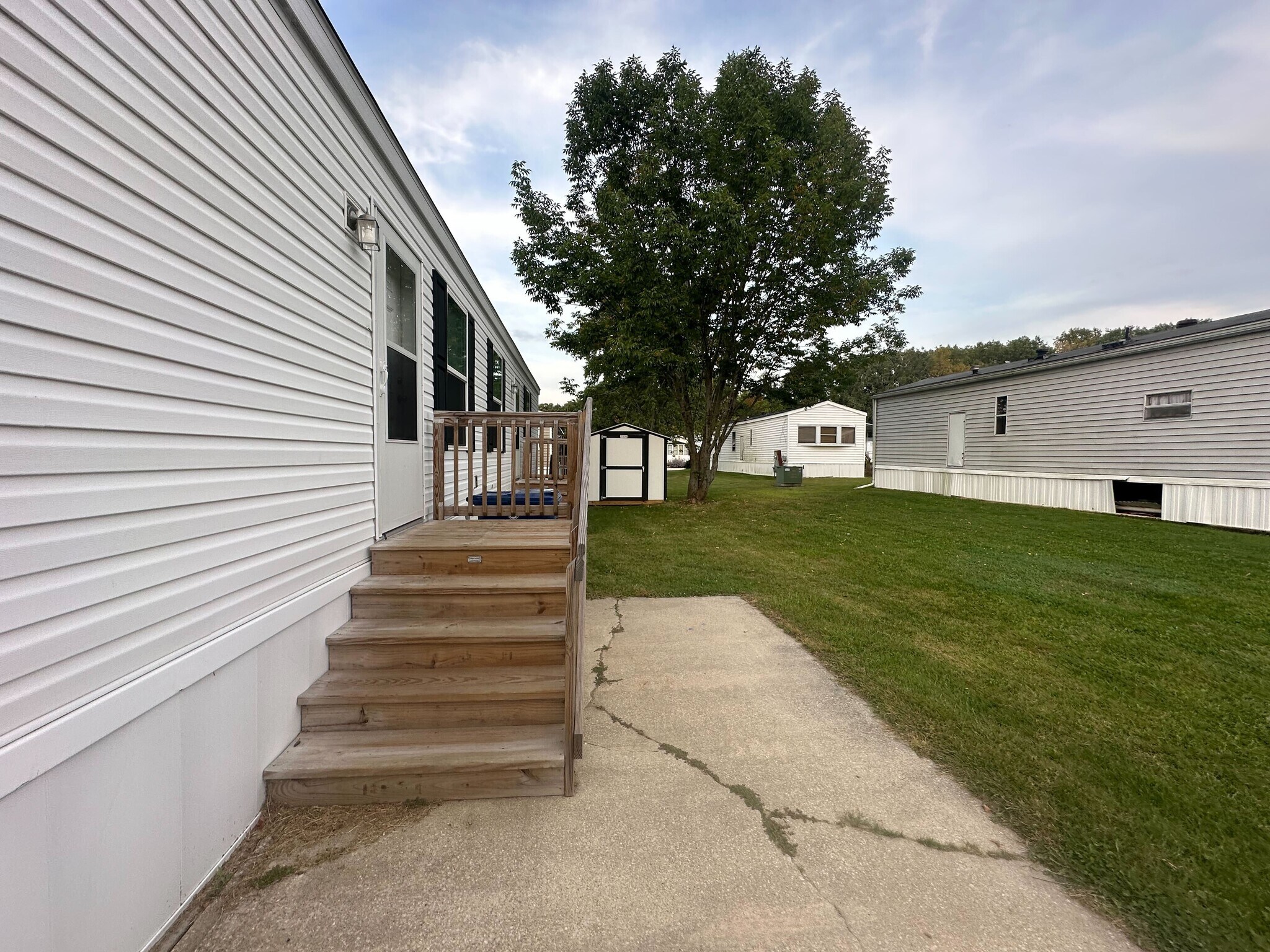 Building Photo - 76 E U.S. Hwy 6