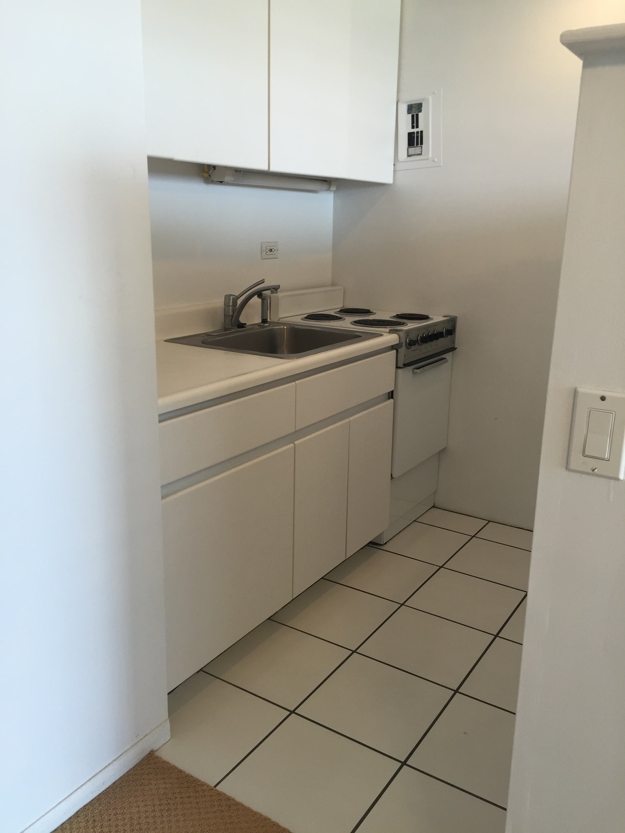 Building Photo - 1524 Pensacola St