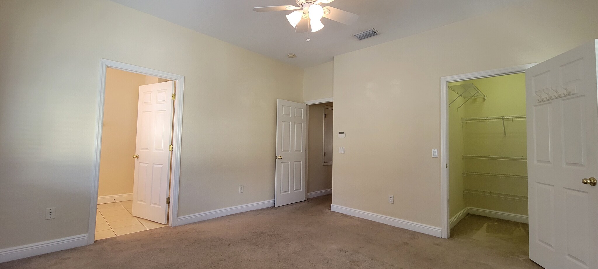 Building Photo - 1112 Islamorada Ln