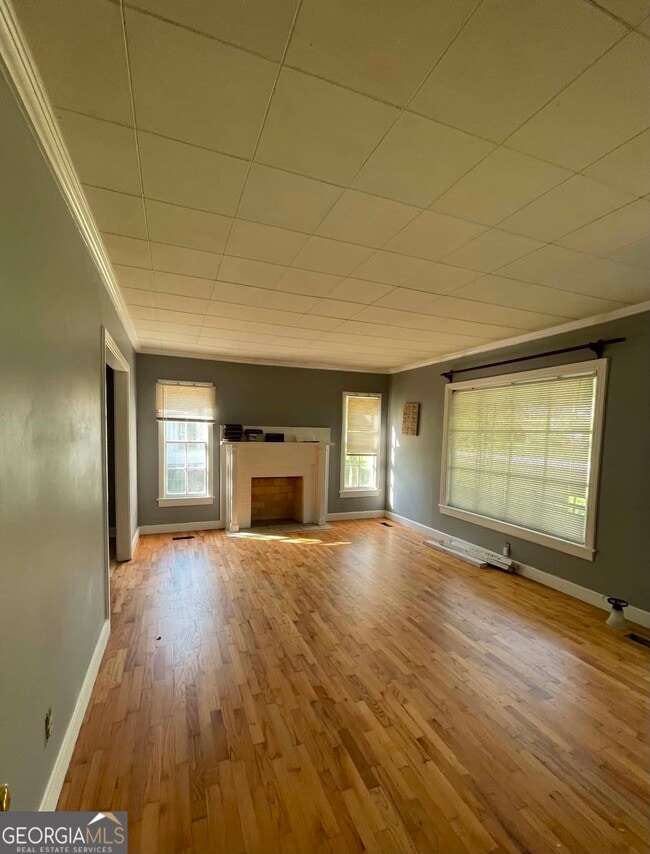 Building Photo - 209 West Dr