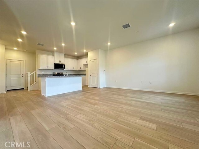 Building Photo - 8536 Midway Ln