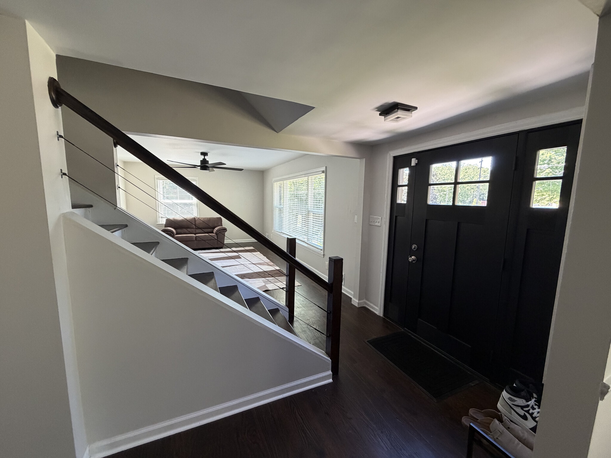 Building Photo - 3255 Columbia Woods Dr