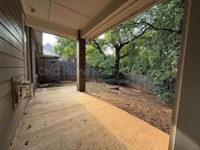 Building Photo - 2905 Quail Creek Rd