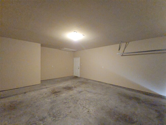 Building Photo - 8205 Claiborne St