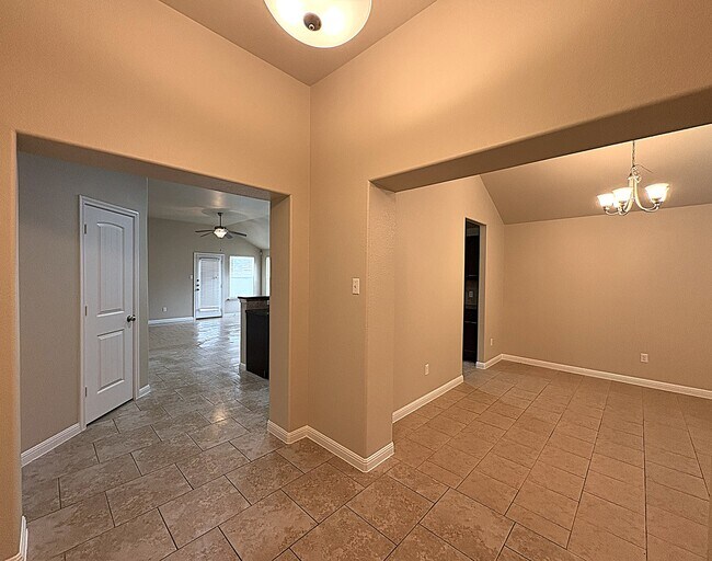 Building Photo - 3807 Flat Rock Mountain Dr