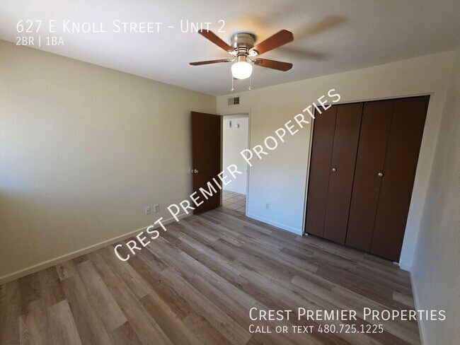 Building Photo - 627 E Knoll St