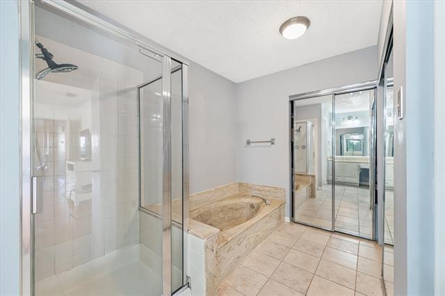 Building Photo - 1301 Memory Ln