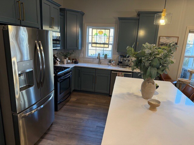 Building Photo - 2415 E Frontier Elm Dr