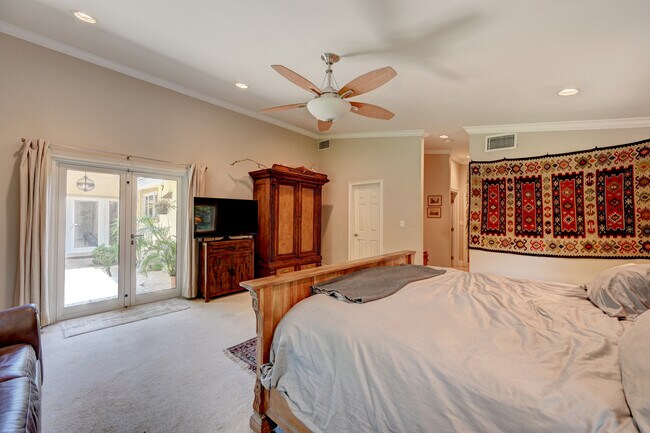 Building Photo - 2150 Tanbark Ln